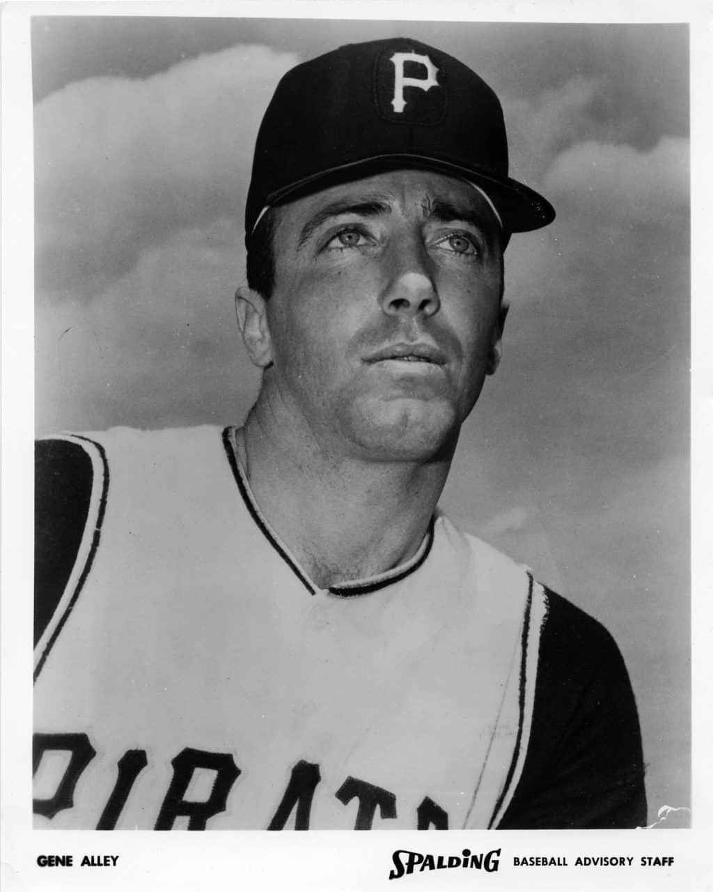 Gene Alley - Pittsburgh Pirates - upper body - B/W - AlleyGene882.jpg - 8x10