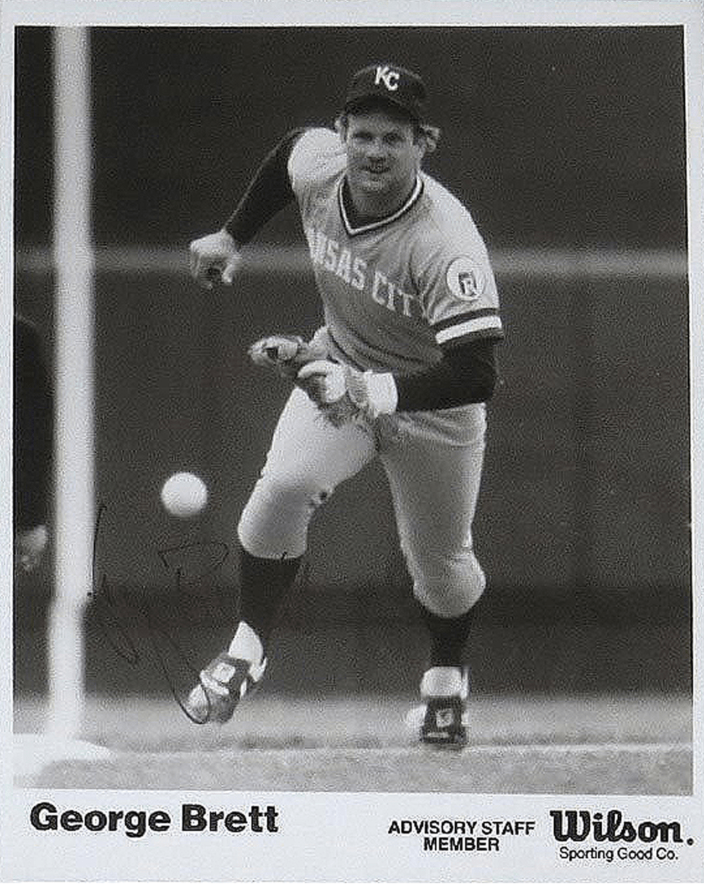 George Brett - Kansas City Royals - full length action - B/W - BrettGeorge.png - 8x10