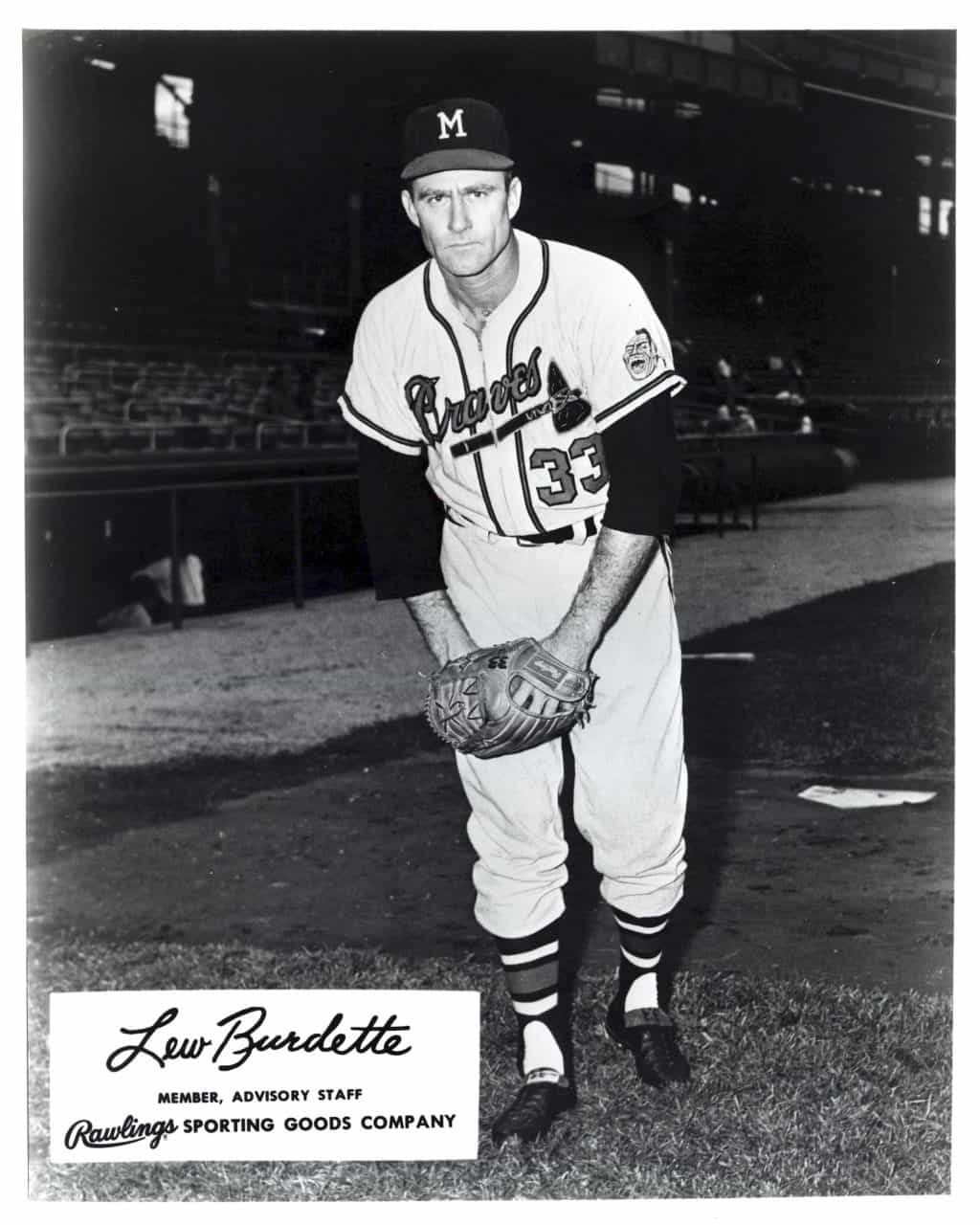 Lew Burdette - Atlanta Braves - beginning windup - B/W - BurdetteLou1994.jpg - 8x10