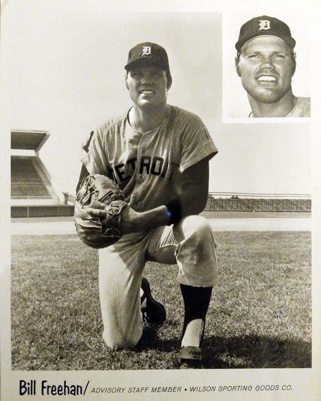 Bill Freehan - Detroit Tigers - kneeling photo insert - B/W - FreehanBill.jpg - 8x10