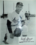 Dick Groat - St. Louis Cardinals - kneeling - B/W - GroatDick-1.jpg - 8x10