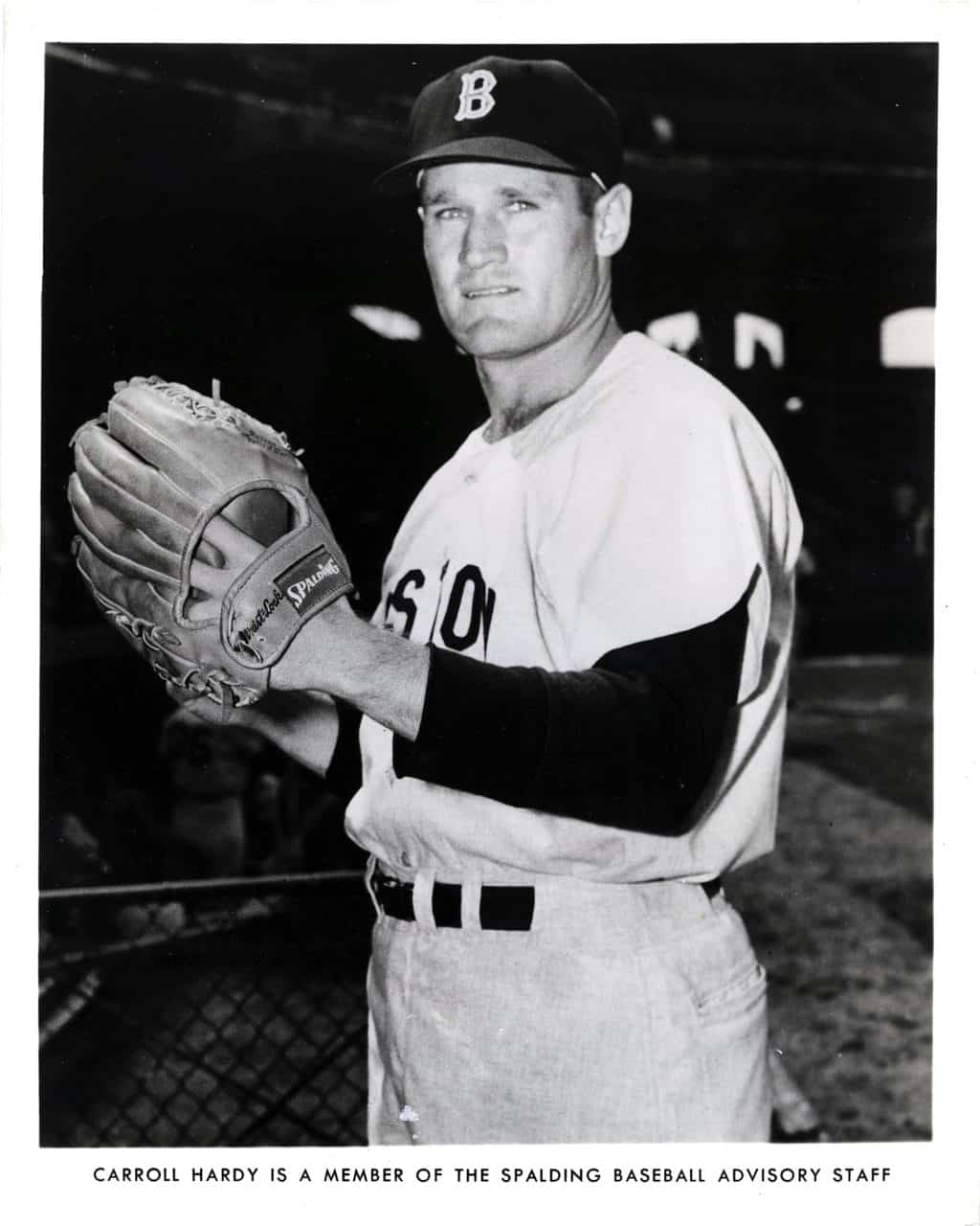 Carroll Hardy - Boston Red Sox - standing with glove - B/W - HardyCarroll923.jpg - 8x10