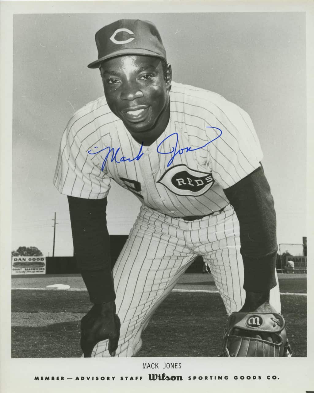 Mack Jones - Cincinatti Reds - full length - B/W - JonesMack801.jpg - 8x10