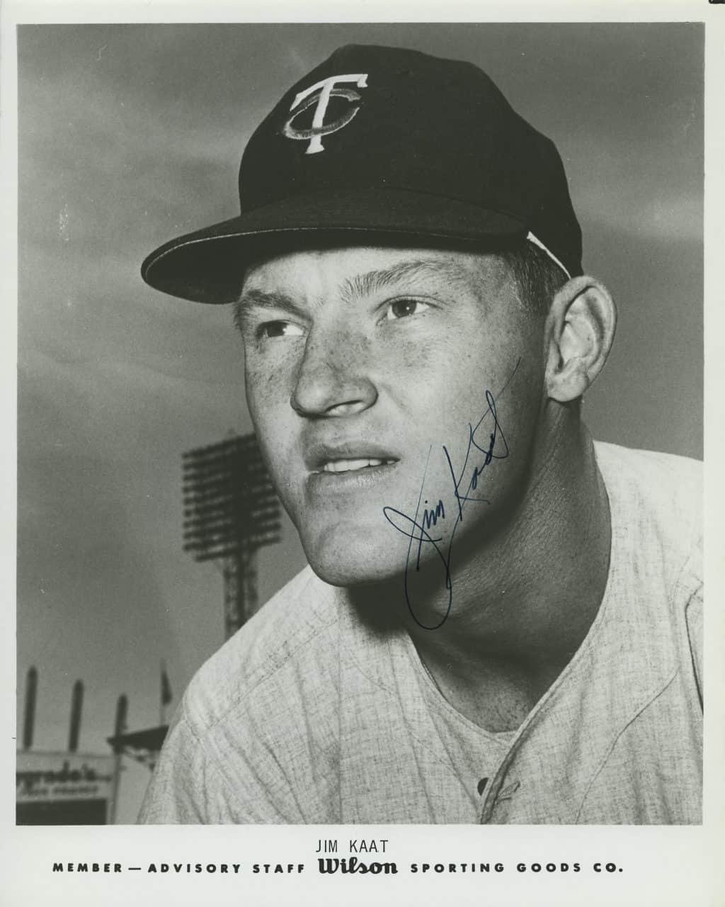 Jim Kaat - Minnesota Twins - upper body - B/W - KaatJim803.jpg - 8x10