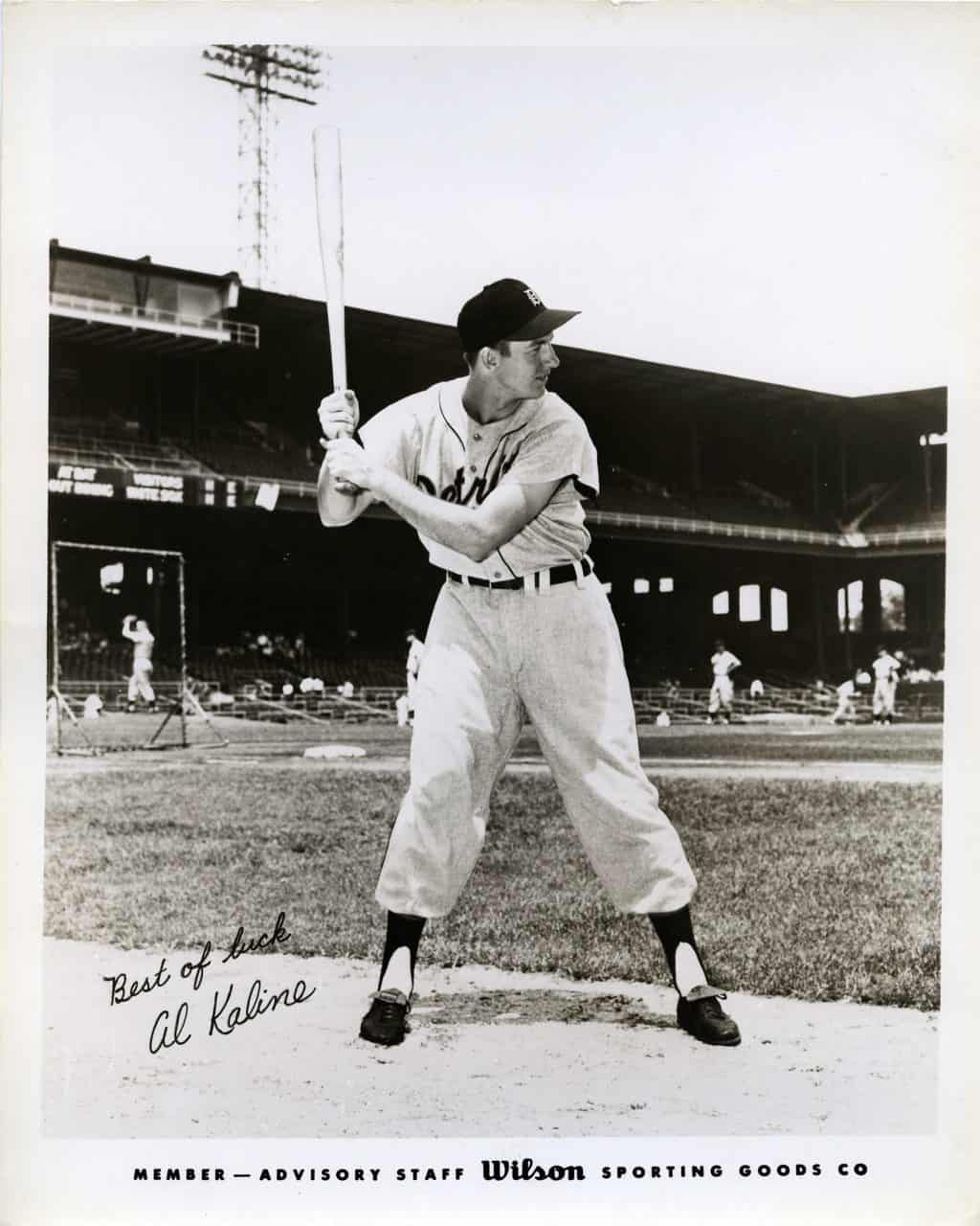 Al Kaline - Detroit Tigers - full length - B/W - KalineAl-1.jpg - 8x10