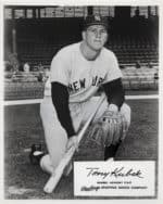 Tony Kubek - New York Yankees - kneeling with bat - B/W - KubekTony-4033.jpg - 8x10