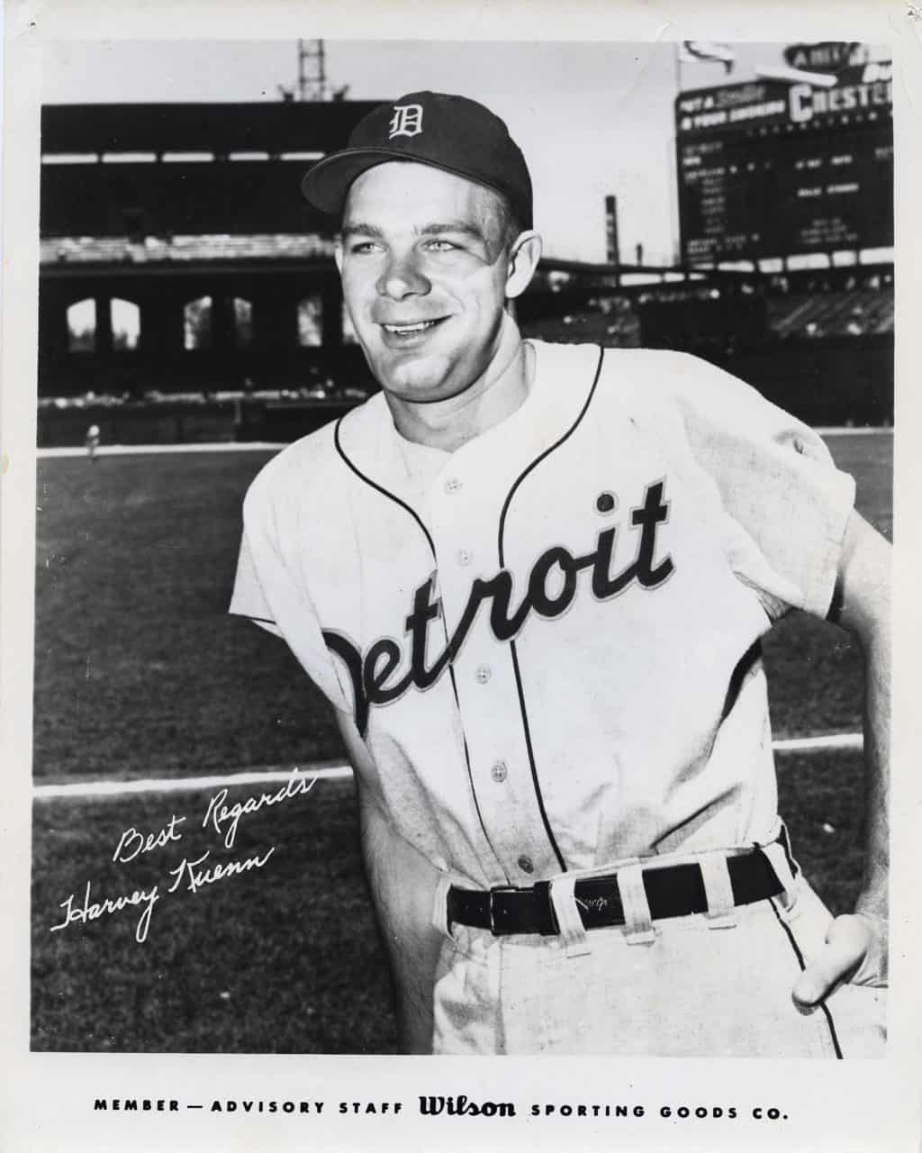 Harvey Kuenn - Detroit Tigers - upper body - B/W - KuennHarvy-3814.jpg - 8x10