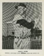 Harvey Kuenn - Detroit Tigers - batting - B/W - KuennHarvy813.jpg - 8x10