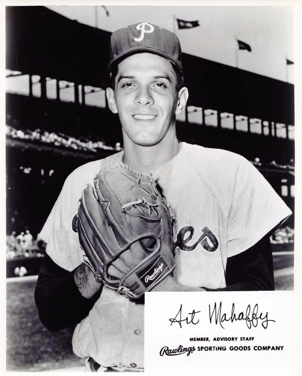 Art Mahaffey - Philadelphia Phillies - upper body - B/W - MahaffeyArt.jpg - 8x10