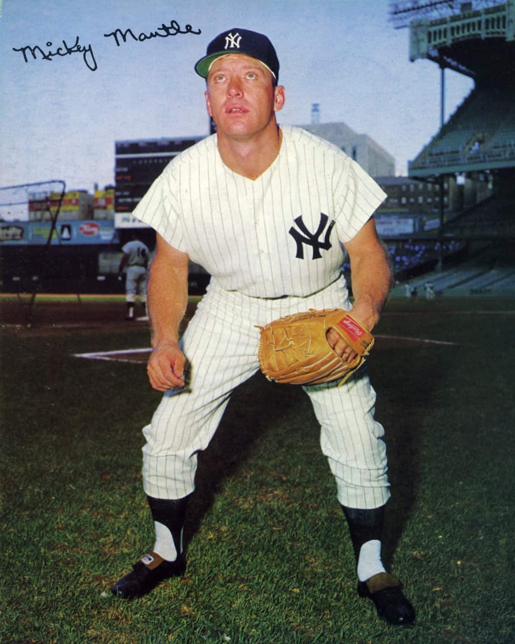 Mickey Mantle - New York Yankees - fielding - Color - MantleMickey-6042.jpg - 8x10