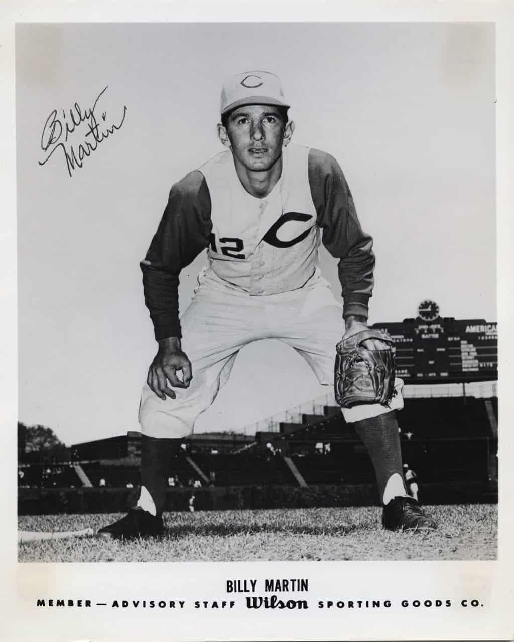 Billy Martin - Cincinatti Reds - fielding - B/W - MartinBilly817.jpg - 8x10