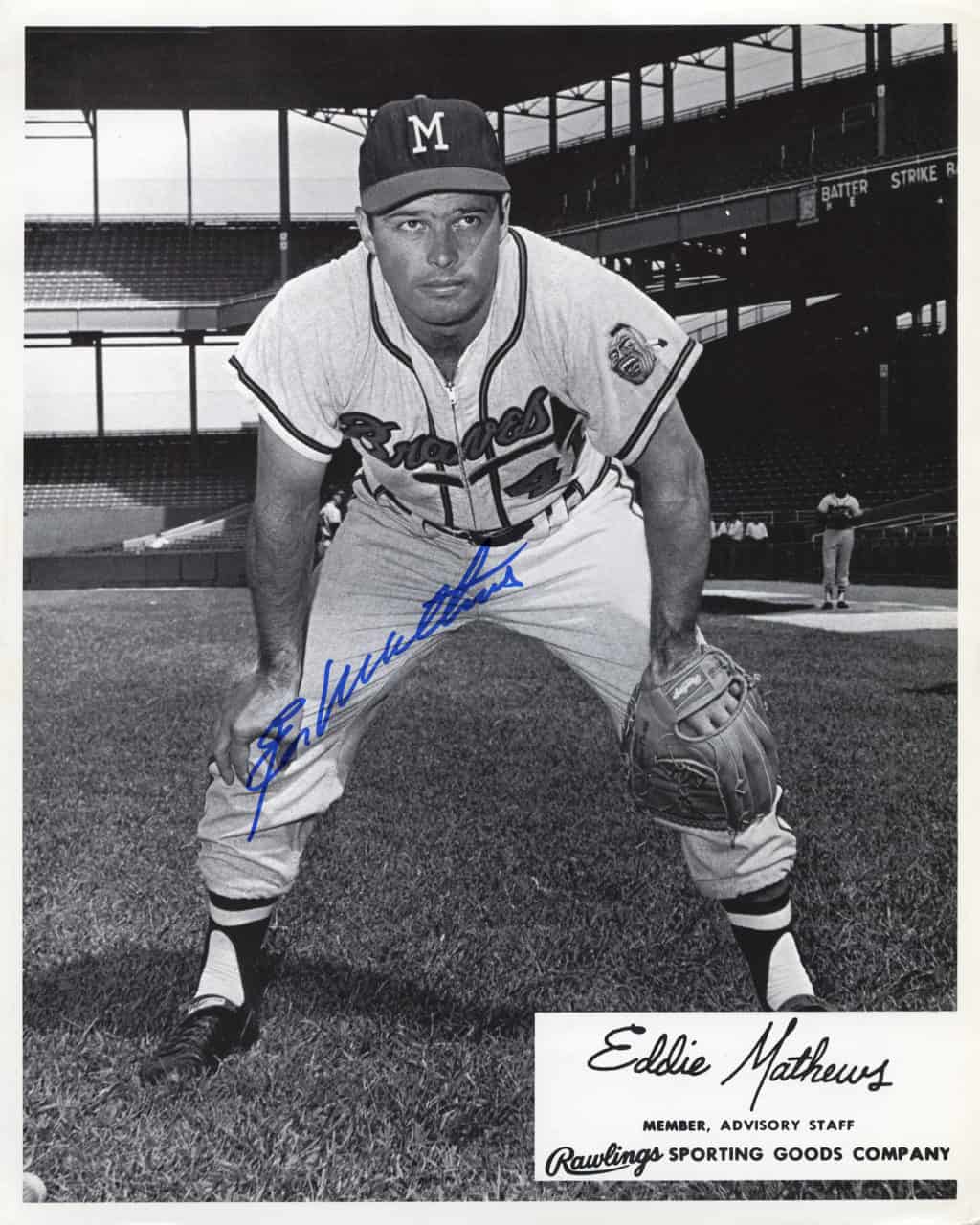 Eddie Matthews - Atlanta Braves - full length - B/W - MatthewsEddie-2045.jpg - 8x10