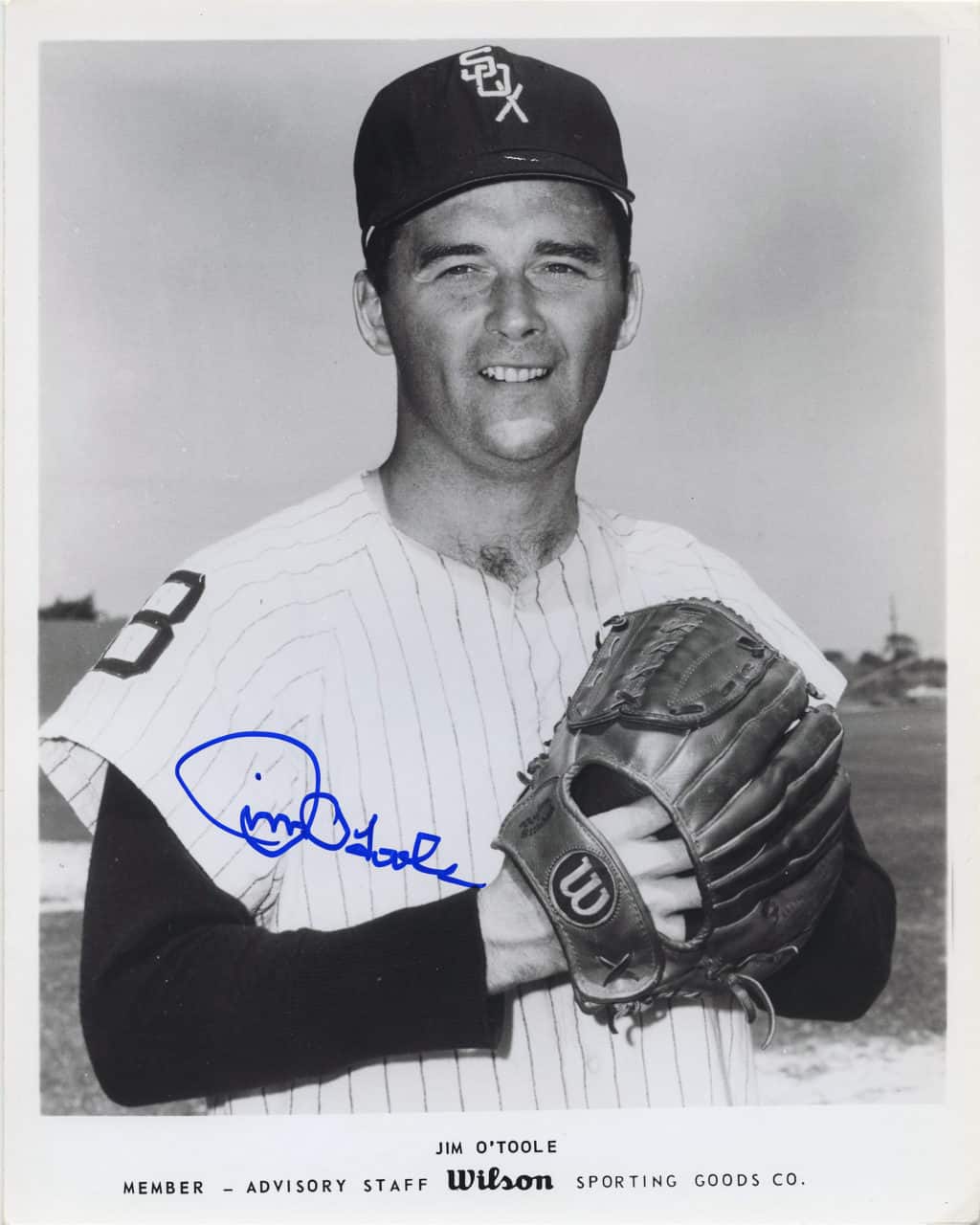 Jim O’Toole - Chicago White Sox - upper body - B/W - O'TooleJim831.jpg - 8x10