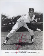 Gaylord Perry - San Francisco Giants - pitching - B/W - PerryGaylord841.jpg - 8x10