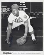 Doug Rader - Houston Astros - fielding - B/W - RaderDoug846.jpg - 8x10