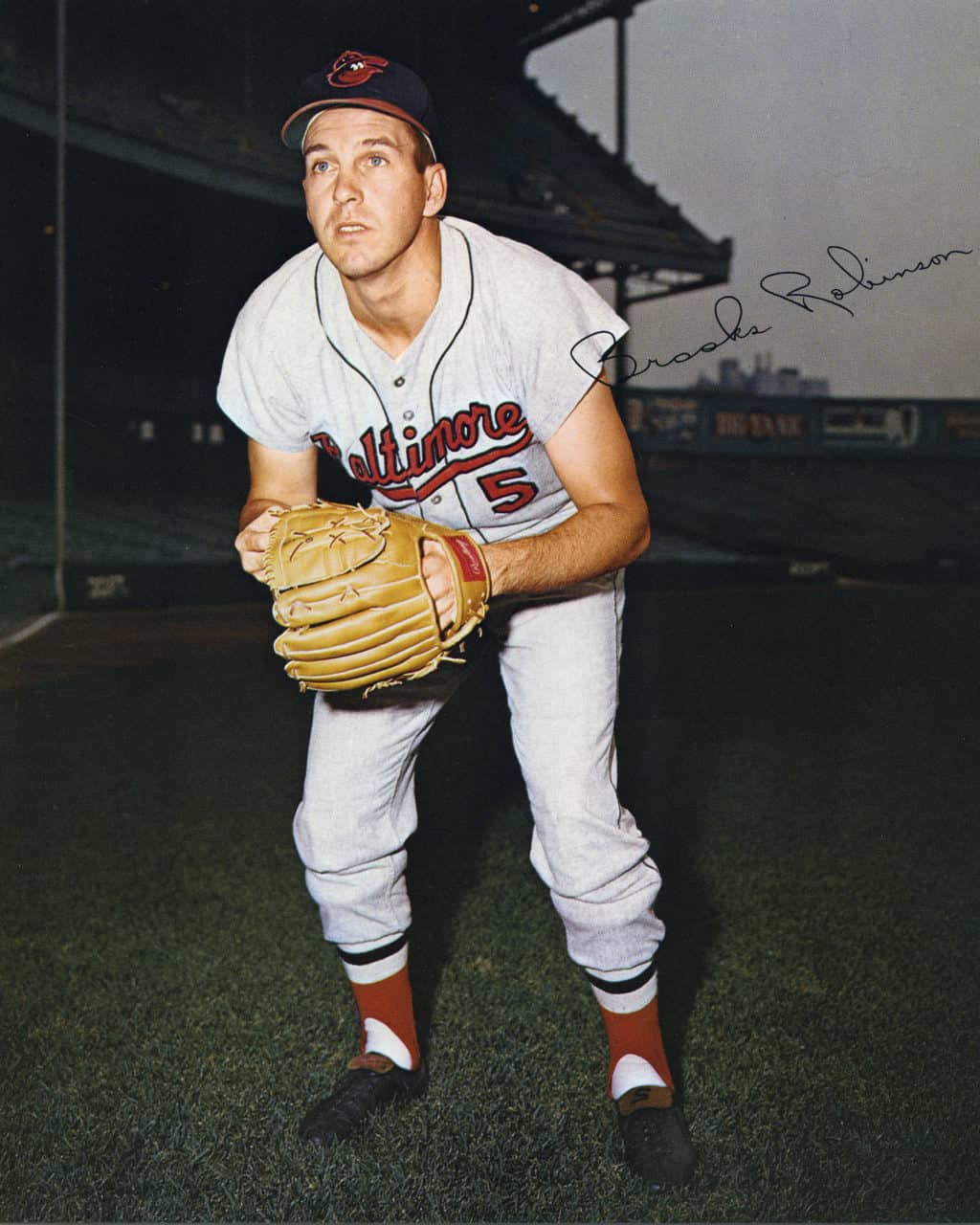 Brooks Robinson - Baltimore Orioles - fielding-bird head on cap - Color - RobinsonBrooks-5075.jpg - 8x10