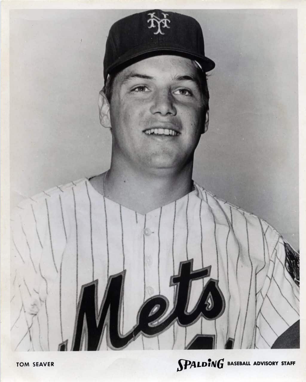 Tom Seaver - New York Mets - head - B/W - SeaverTom953.jpg - 8x10