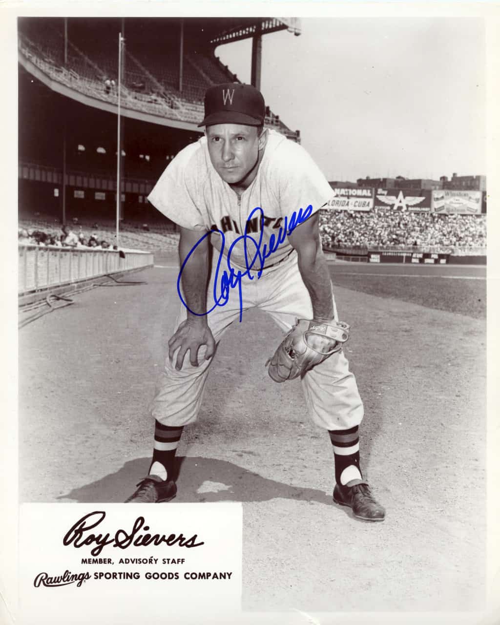 Roy Sievers - Washington Senators - full length - B/W - SieversRoy-1082.jpg - 8x10