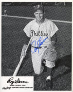 Roy Sievers - Philadelphia Phillies - kneeling - B/W - SieversRoy-3084.jpg - 8x10