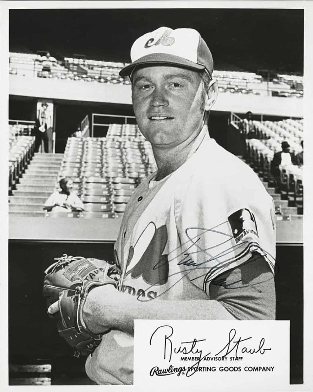 Rusty Staub - Montreal Expos - Upper Body - B/W - StaubRusty.jpg - 8x10