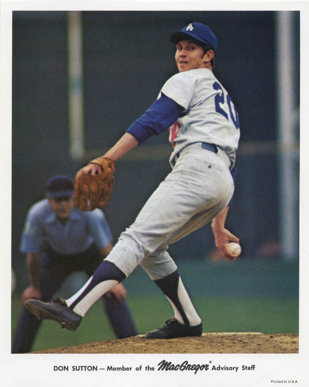 Don Sutton - Los Angeles Dodgers - pitching - COLOR - SuttonDon133.jpg - 8x10