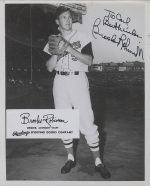 Brooks Robinson - Baltimore Orioles - full length - B/W - RobinsonBrooks-5.jpg - 8x10