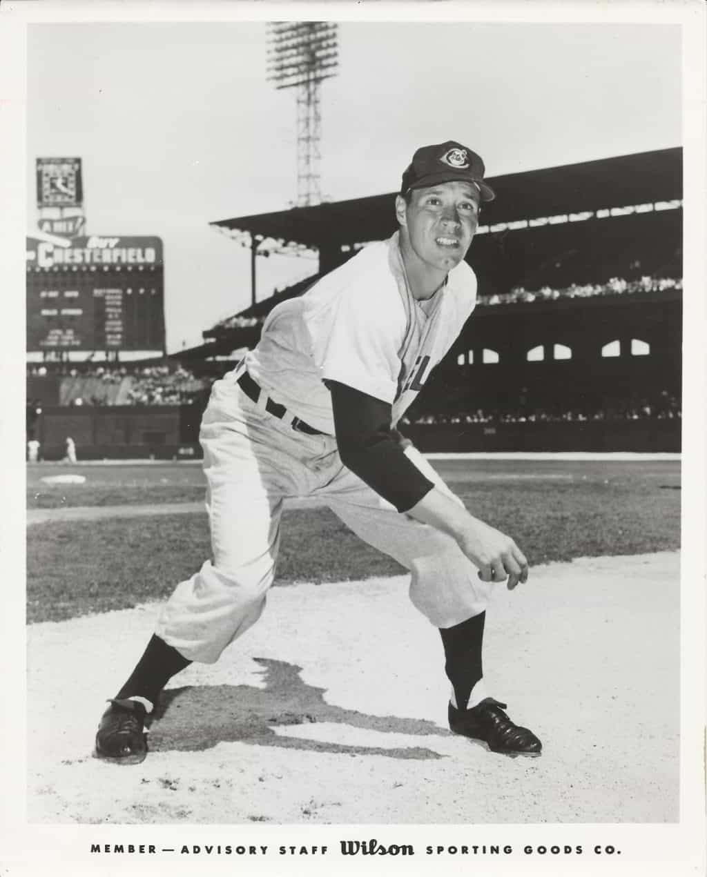 Bob Feller - Cleveland Indians - Follow through - B/W - FellerBob02.jpg - 8x10