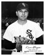 Ken Boyer - Chicago White Sox - upper body - B/W - BoyerKen-5.jpg - 8x10