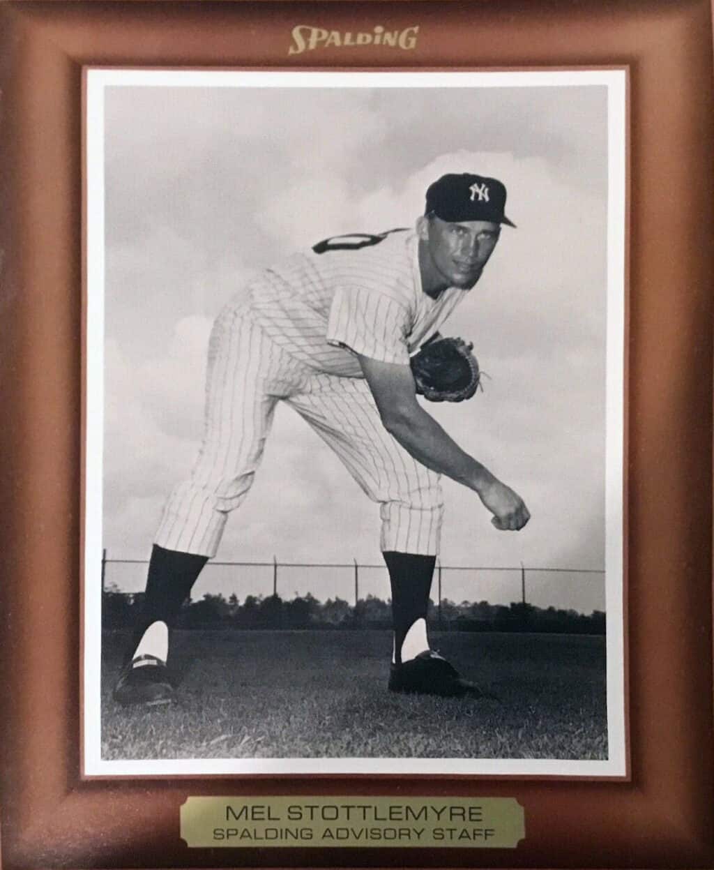 Mel Stottlemyre - New York Yankees - pitching - B/W - StottlemyreMel912.jpg - 9x12