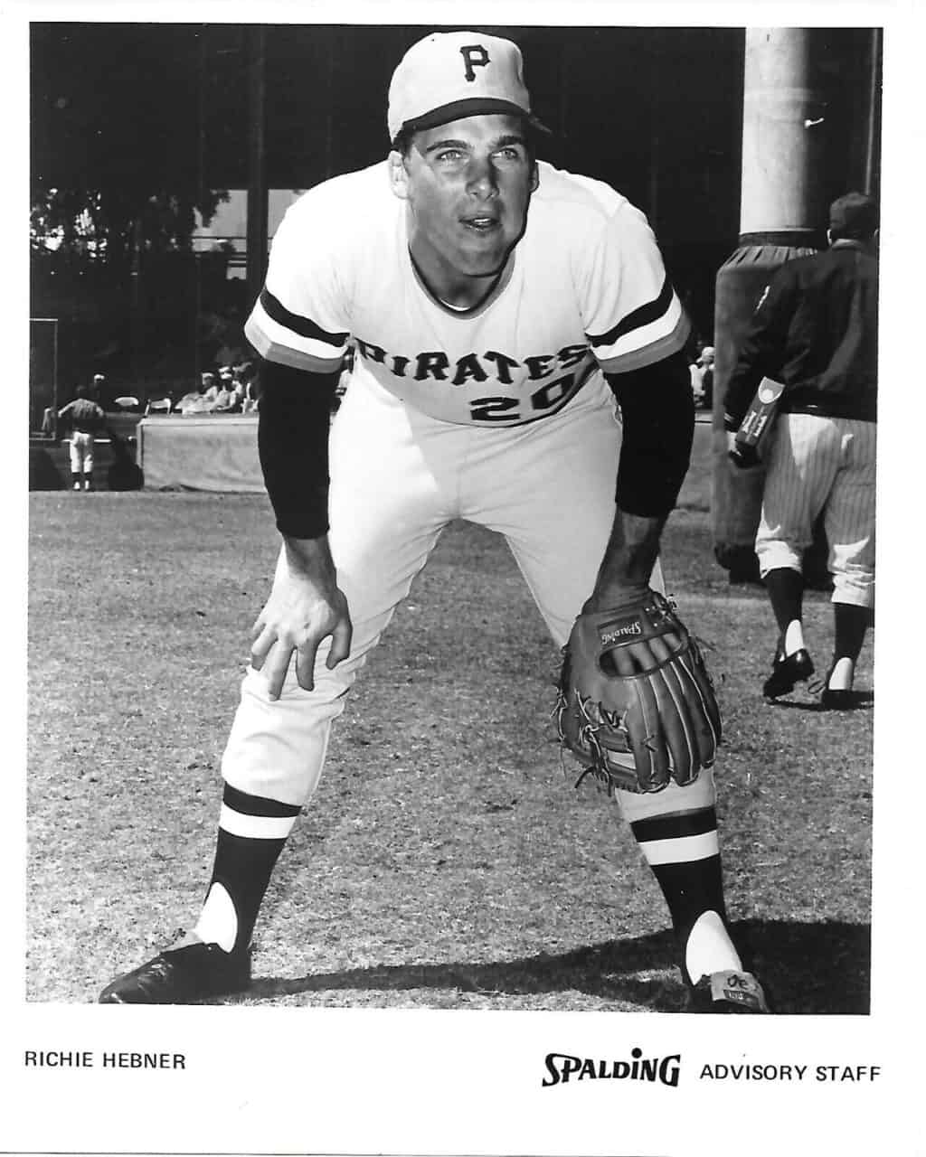 Richie Hebner - Pittsburgh Pirates - full length - B/W - HebnerRichie810.jpg - 8x10